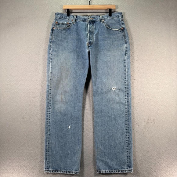 Vintage Levis 501 Jeans Mens 36x30 Blue Lightwash Button Fly Denim Straight Leg‎ - Picture 1 of 16